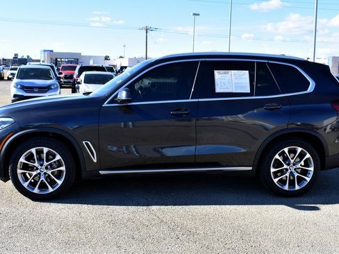 Used 2023 BMW X5 xDrive40i image 5