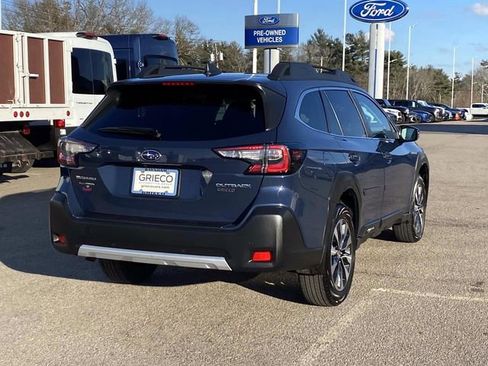 Used 2025 Subaru Outback Limited image 3