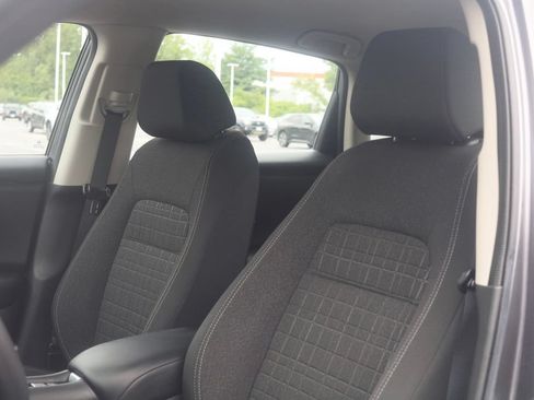 Used 2024 Honda HR-V LX image 25