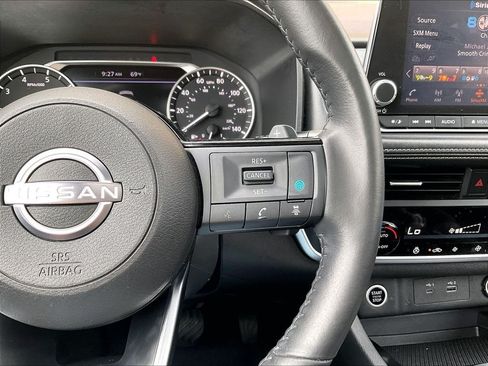 Used 2023 Nissan Rogue SV w/ SV Premium B Package AWD/4WD image 24