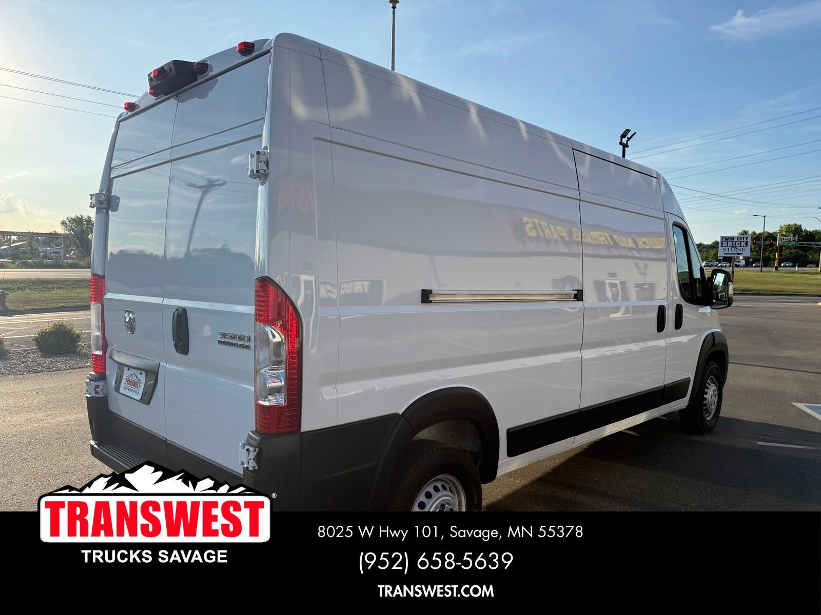 Used 2025 RAM ProMaster 3500 w/ Convenience Group FWD image 13