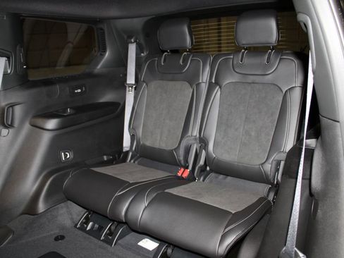 New 2025 Jeep Grand Cherokee L Altitude image 27