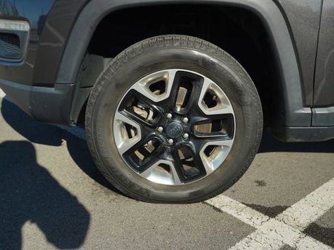 Used 2018 Jeep Compass Trailhawk w/ Leather Interior Group image 11