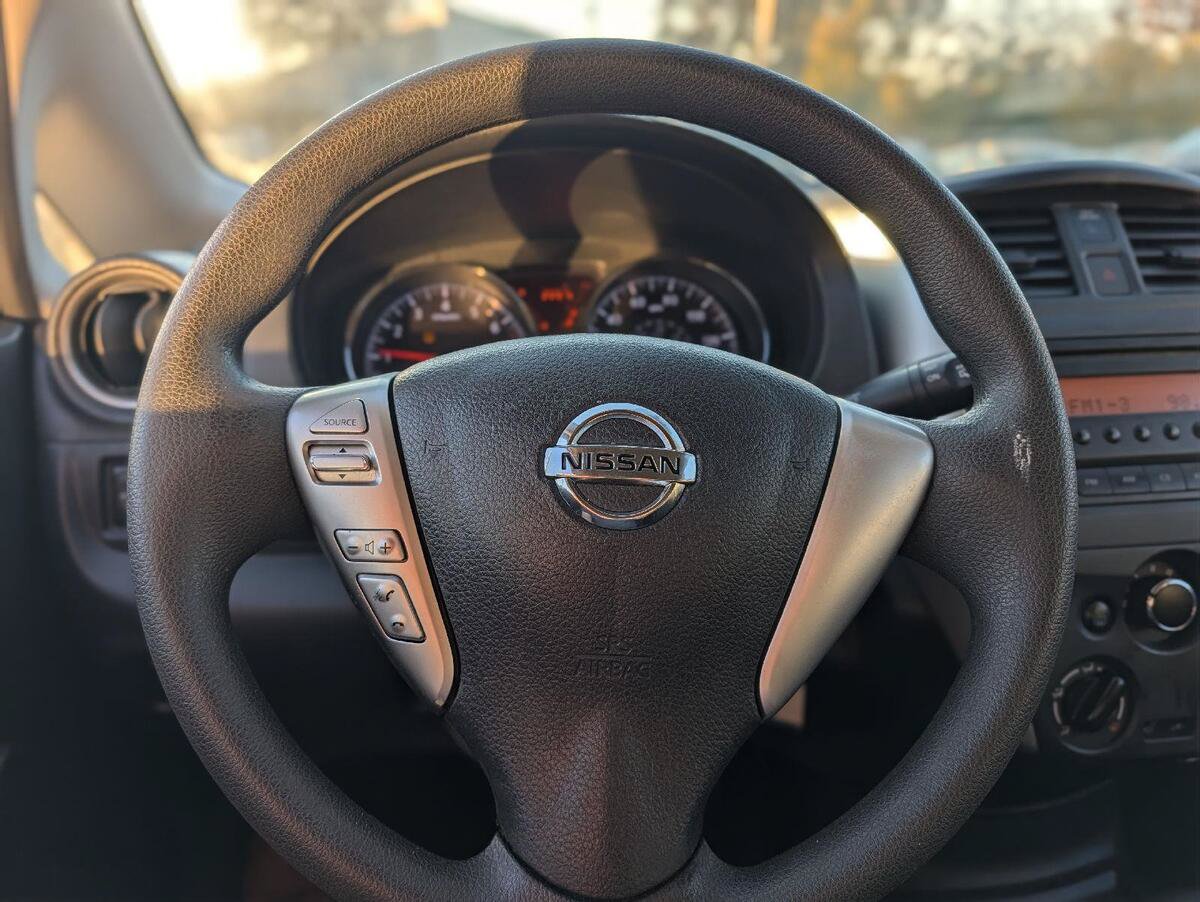 Used 2016 Nissan Versa Note S Plus FWD image 18