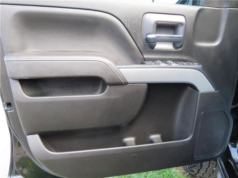 Used 2017 Chevrolet Silverado 1500 LT w/ All Star Edition image 32