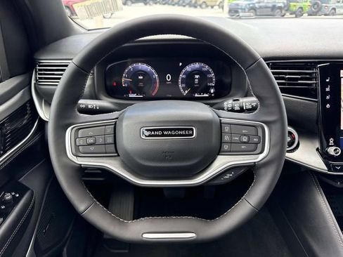 New 2026 Jeep Grand Wagoneer Limited AWD/4WD image 15
