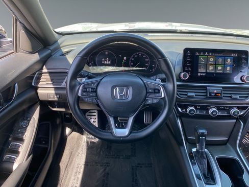 Used 2022 Honda Accord Sport image 12