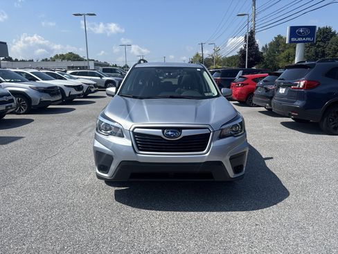 Used 2020 Subaru Forester Premium AWD/4WD image 17