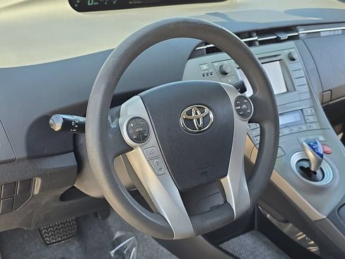 Used 2013 Toyota Prius Three FWD image 18