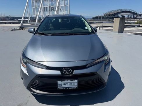 Used 2024 Toyota Corolla LE FWD image 8