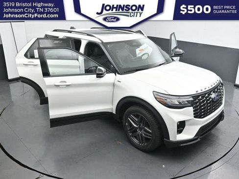 New 2026 Ford Explorer ST-Line w/ ST-Line Street Pack AWD/4WD image 33
