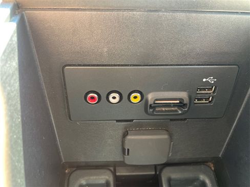 Used 2013 Ford Edge SEL image 61