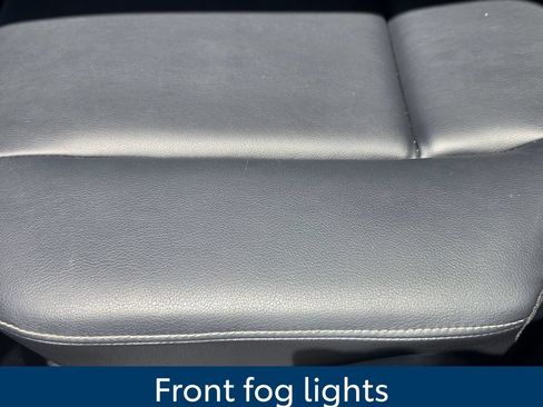 Used 2015 Toyota RAV4 Limited w/ Outdoor Package FWD image 15