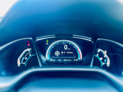 Used 2020 Honda Civic EX image 16