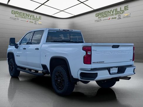 Used 2022 Chevrolet Silverado 3500 LTZ w/ LTZ Plus Package AWD/4WD image 6