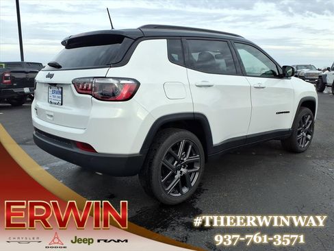 New 2026 Jeep Compass Limited image 7