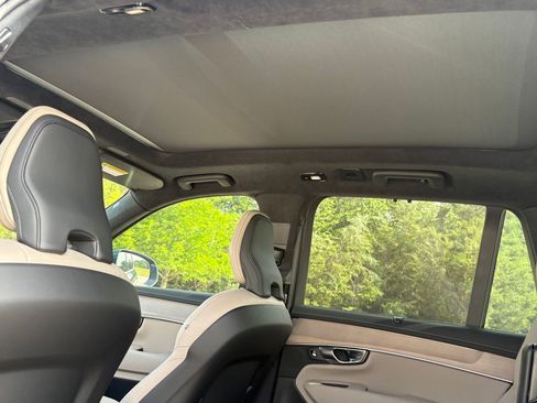 New 2026 Volvo XC90 B6 Ultra w/ Lounge Package AWD/4WD image 23