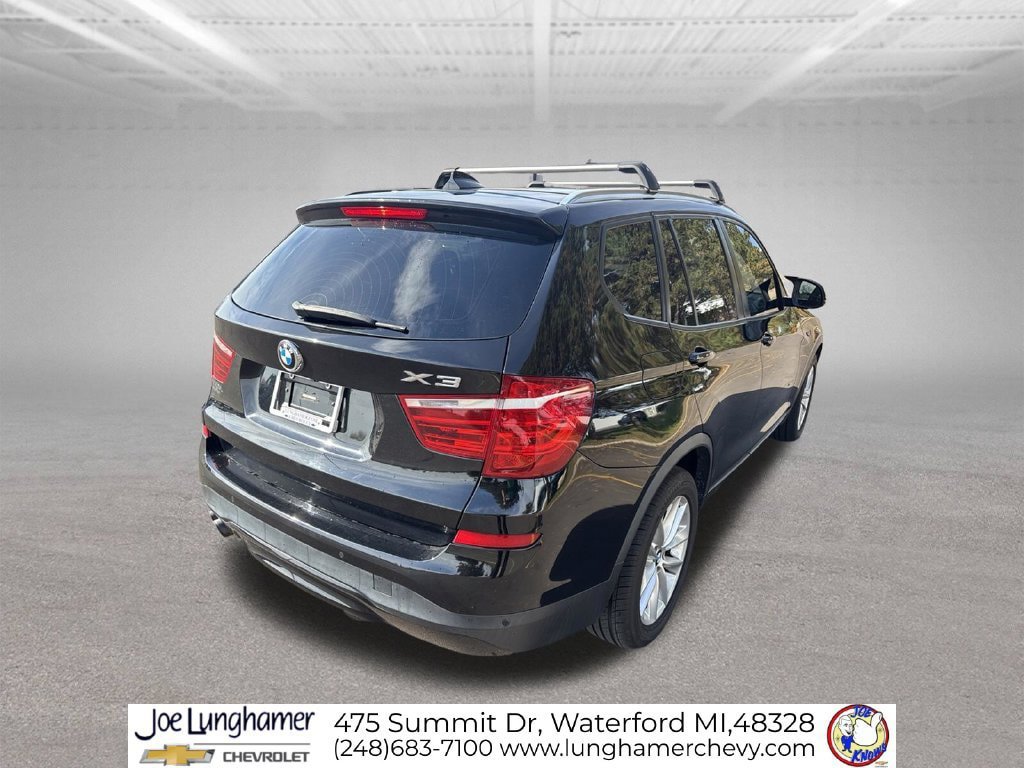 Used 2017 BMW X3 xDrive28i AWD/4WD image 3
