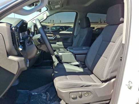 Certified 2024 Chevrolet Silverado 1500 LT AWD/4WD image 25
