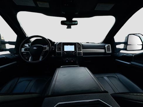 Used 2018 Ford F250 Platinum w/ Platinum Ultimate Package image 23