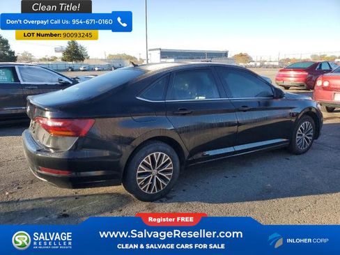 Used 2019 Volkswagen Jetta SE w/ Cold Weather Package FWD image 4