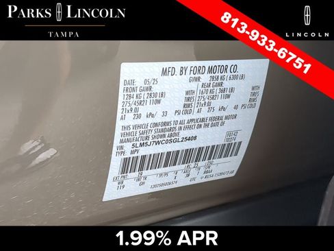 Certified 2025 Lincoln Aviator Reserve RWD image 37
