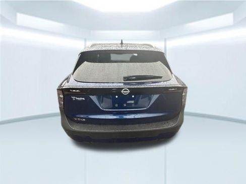 Used 2026 Nissan Kicks SV FWD image 7