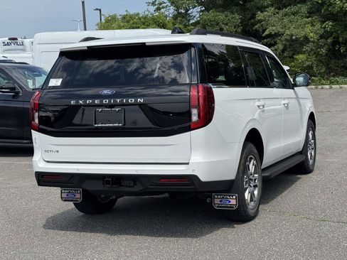 New 2026 Ford Expedition Active AWD/4WD image 7