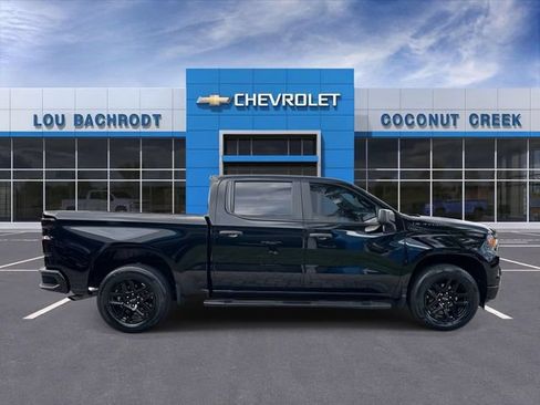 Used 2024 Chevrolet Silverado 1500 Custom w/ LPO, Dark Essentials Package RWD image 9