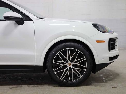 New 2026 Porsche Cayenne image 11