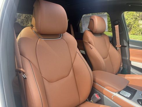 New 2026 Genesis GV70 2.5T Advanced image 36