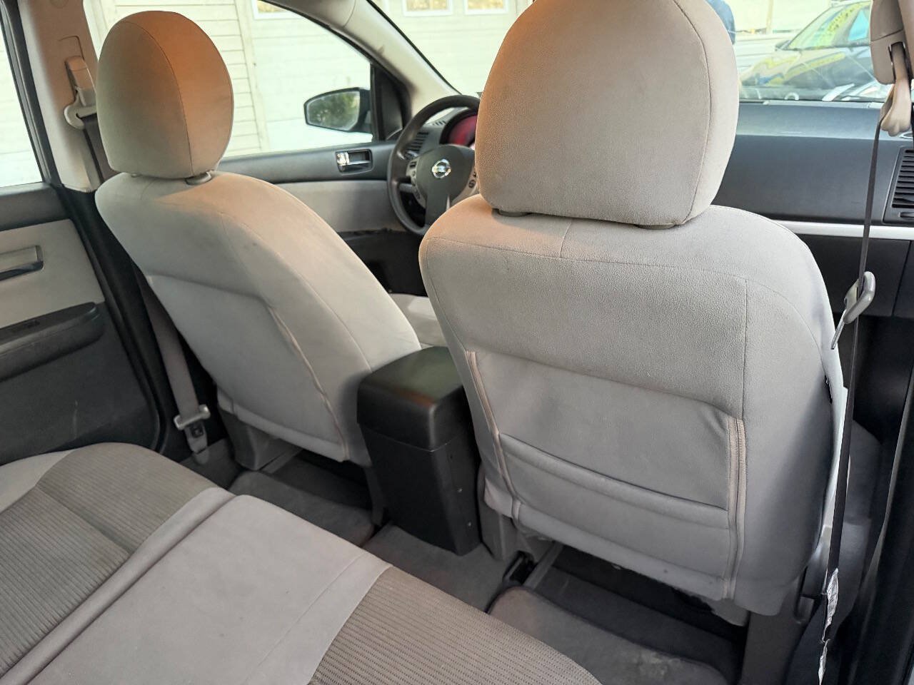 Used 2012 Nissan Sentra 2.0 S FWD image 17