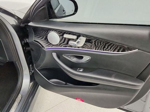 Used 2017 Mercedes-Benz E 300 E 300 Sport RWD Sedan w/ Premi image 26