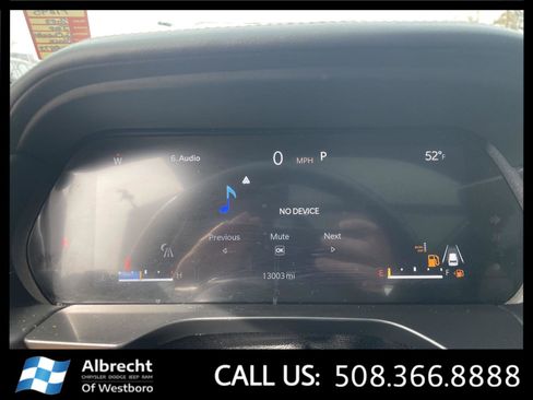 Used 2023 Jeep Grand Cherokee Summit w/ Adv Protech Group IV image 28