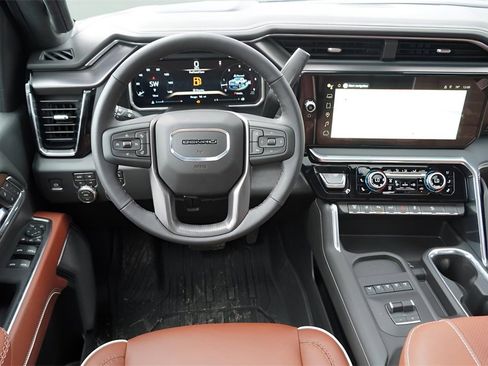 New 2026 GMC Sierra 3500 Denali Ultimate image 21