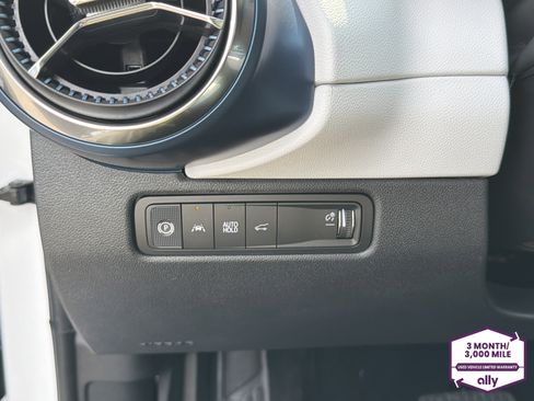 Used 2026 Chevrolet Equinox EV LT w/ Convenience Package II FWD image 16