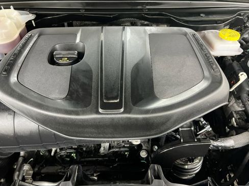 Used 2025 RAM 1500 Big Horn AWD/4WD image 23