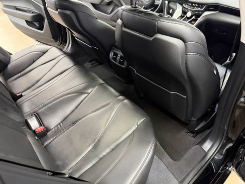 Used 2023 Acura TLX FWD image 19