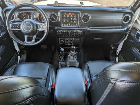Used 2021 Jeep Wrangler Unlimited Sahara AWD/4WD image 13