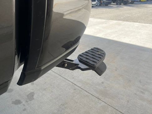 New 2022 RAM 2500 Big Horn w/ Level C Equiment Group image 18