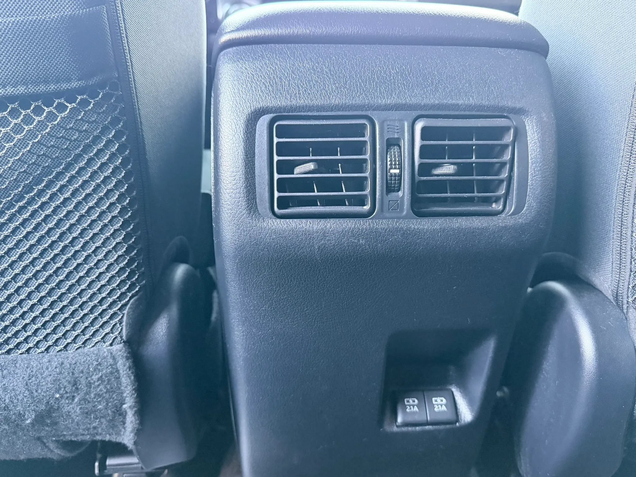 Used 2021 Toyota 4Runner SR5 AWD/4WD image 15