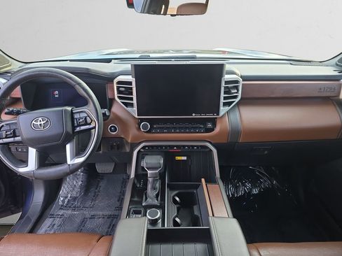 Used 2022 Toyota Tundra 1794 Edition image 12