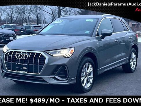 Used 2025 Audi Q3 2.0T Premium w/ Convenience Package image 1
