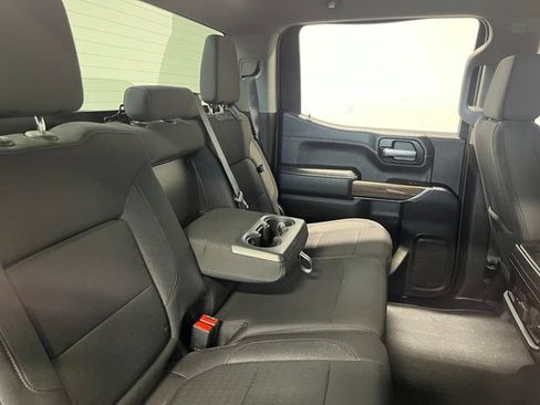 Used 2022 Chevrolet Silverado 1500 LT Trail Boss w/ LPO, Dark Essentials Package AWD/4WD image 13