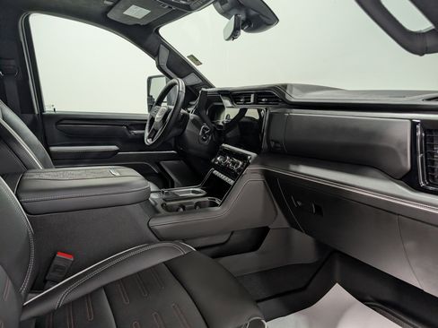 Used 2025 GMC Sierra 2500 AT4X w/ Snow Plow Prep/Camper Package image 19