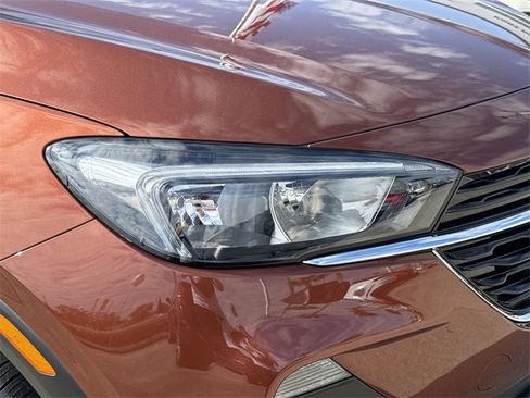 Used 2020 Buick Encore GX Select image 7