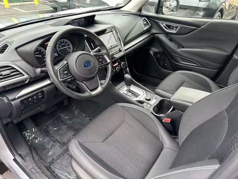 Used 2021 Subaru Forester Premium image 14