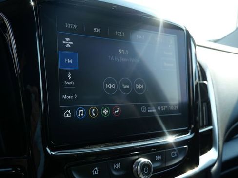 Used 2020 Chevrolet Traverse LT w/ LPO, Blackout Package image 30