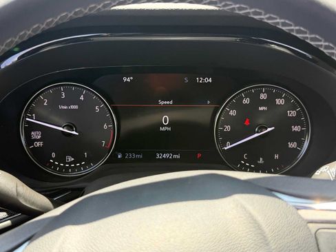 Used 2023 Buick Envision Essence FWD image 17