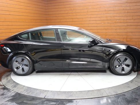 Used 2022 Tesla Model 3 image 64